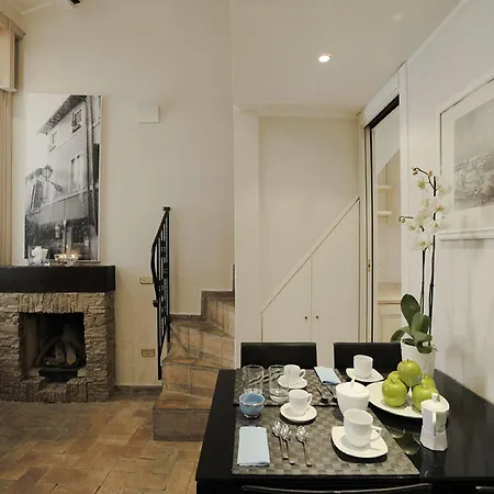 아파트 Antiche Residenze Romane Navona *